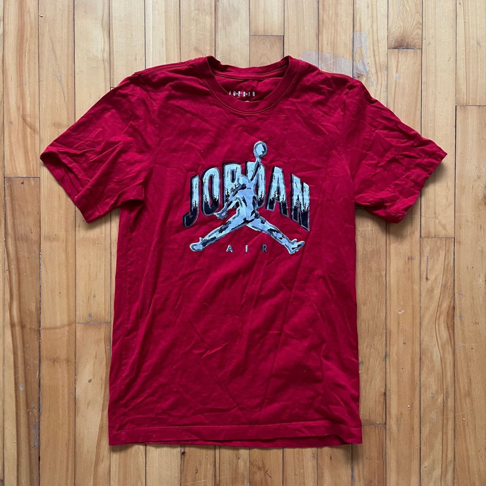 Jordan Air Mens Red T Shirt Standard Fit Size S Short Sleeve Graphic Tee